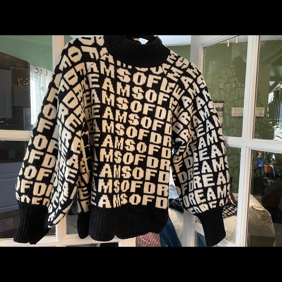 H&M size small chunky “dreams of dreams” sweater - Picture 2 of 4